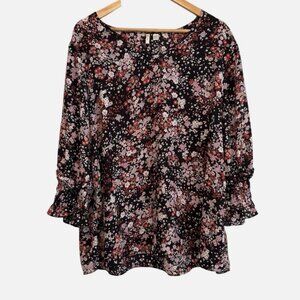 Women's 18 / 20 W Smocked Black Floral Shirred Sleeve Romantic Goth Plus Blouse